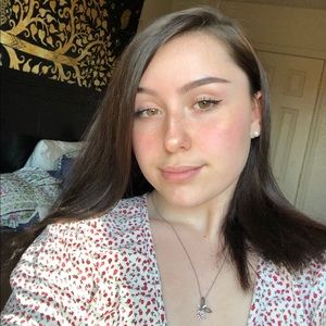 Meet your Posher, Brianna